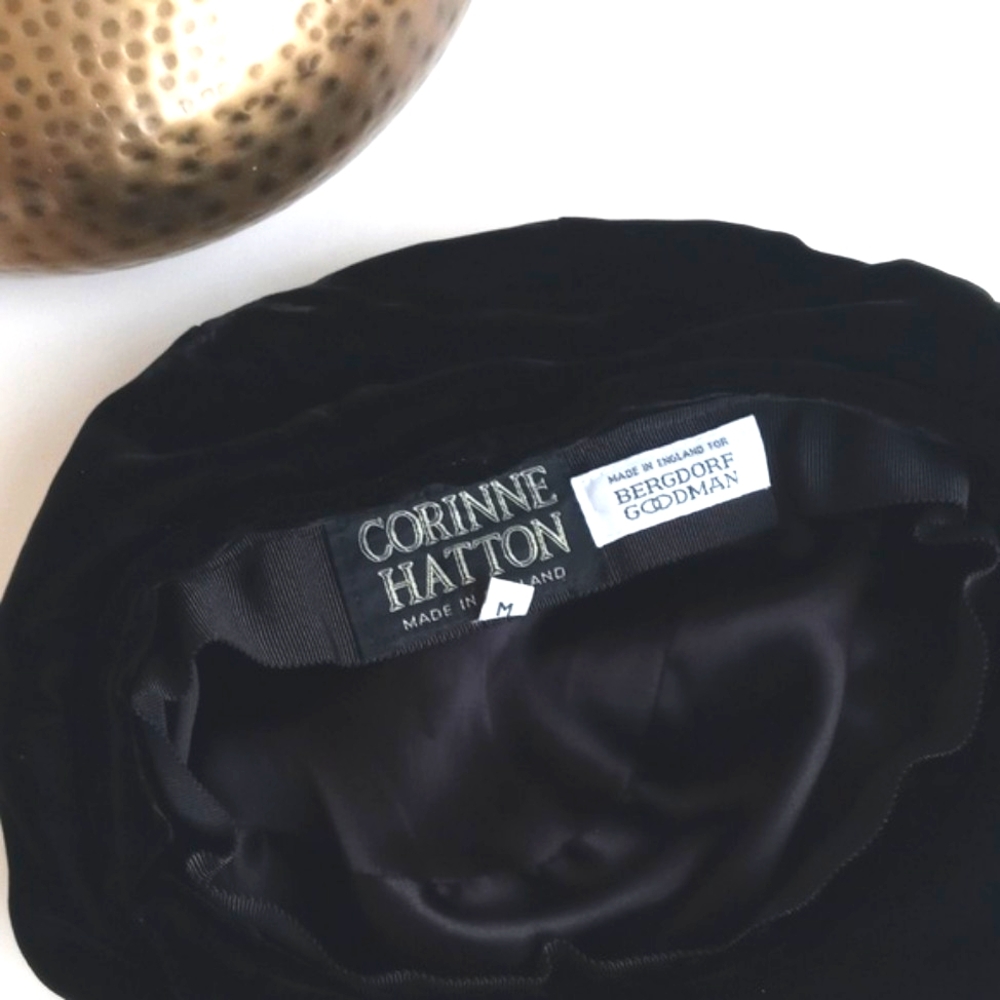 Bergdorf Goodman Vintage Black Velvet Baker Boy Cap By Corinne Hatton Size M - Picture 6 of 8